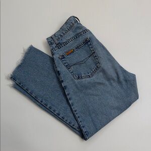 Vintage 90’s Jordache High Rise Straight Leg Jeans Raw Hem Cropped Light Wash 28